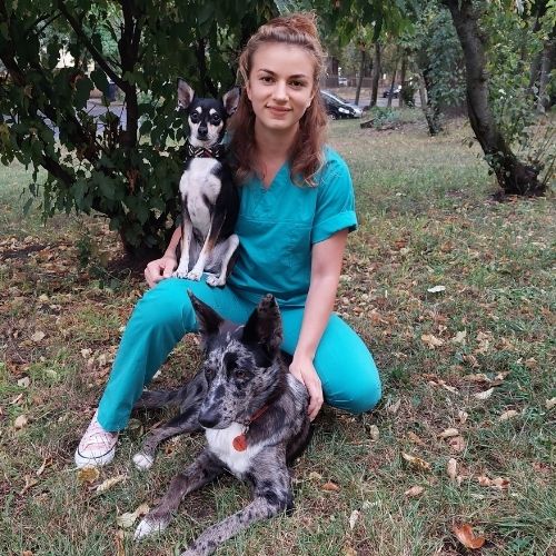 Karsa Petra állatorvosi asszisztens , fizioterapeuta